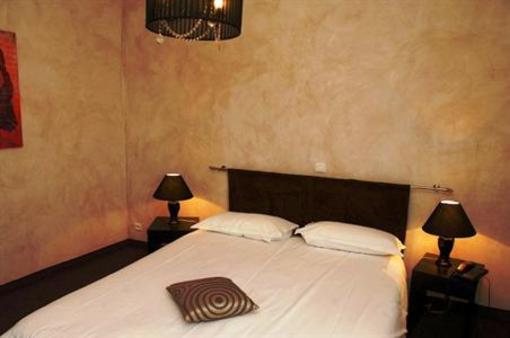 фото отеля Hotel De L'Avenue Annot