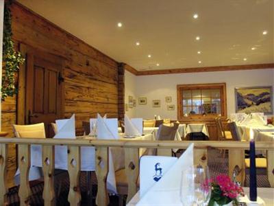 фото отеля Golf & Sporthotel Hof Maran Arosa