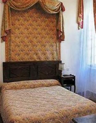 фото отеля Hotel d'Arlatan