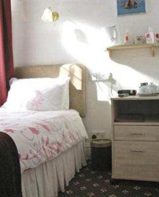 фото отеля Colin House Paignton