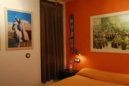 фото отеля Hostal Tematico El Penon