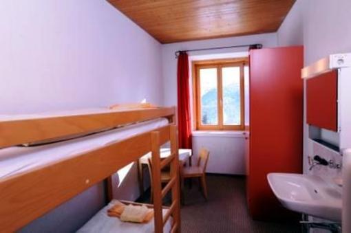 фото отеля Randolins Hostel & Backpackers