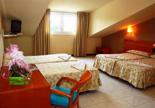 фото отеля Hotel Atalaya II