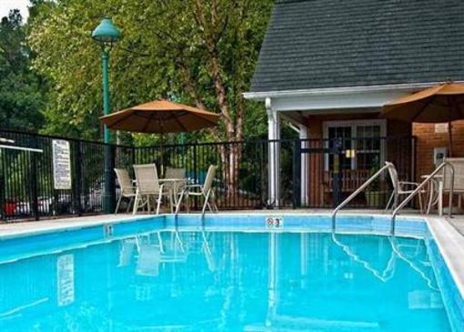 фото отеля TownePlace Suites Raleigh Cary Weston Parkway