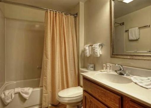фото отеля TownePlace Suites Raleigh Cary Weston Parkway