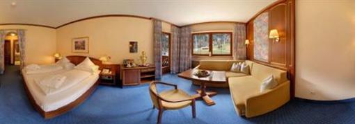 фото отеля Hotel Der Rindererhof Tux