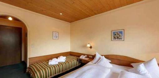 фото отеля Hotel Der Rindererhof Tux