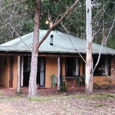 фото отеля Treenbrook Cottages Yeagarup