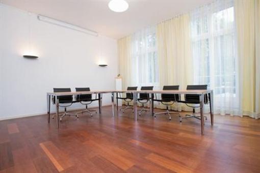 фото отеля Schuetzen Seminarhotel