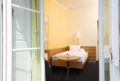 фото отеля Schuetzen Seminarhotel