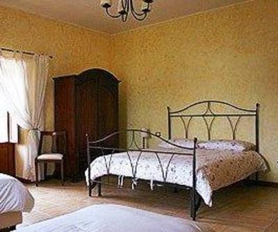 фото отеля Agriturismo Mammarella Farmhouse Altavilla Silentina