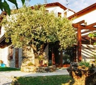 фото отеля Agriturismo Mammarella Farmhouse Altavilla Silentina