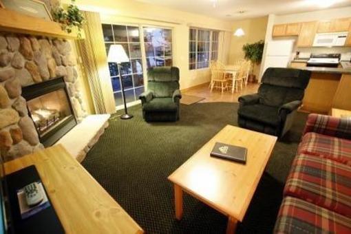 фото отеля Black Bear Lodge