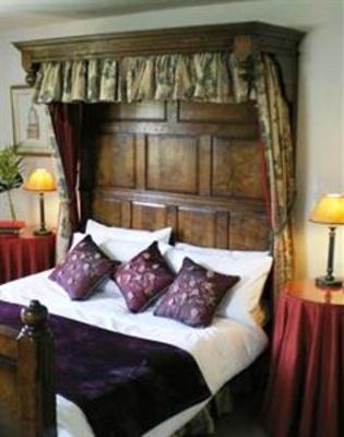 фото отеля The Waltzing Weasel Inn