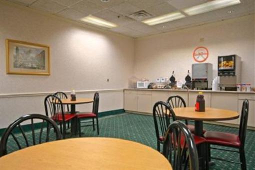фото отеля Omaha Executive Inn & Suites