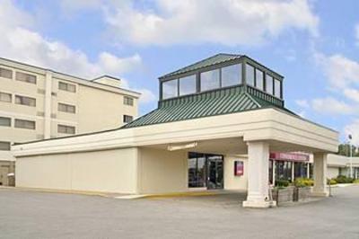 фото отеля Omaha Executive Inn & Suites