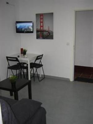 фото отеля Apartamentos Victoria Malaga