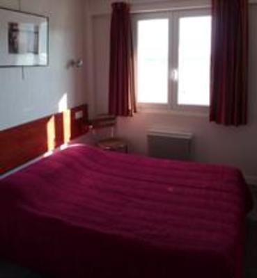 фото отеля Hotel de La Plage Crozon