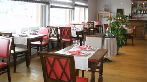 фото отеля Hotel de La Plage Crozon