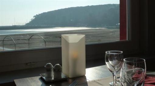 фото отеля Hotel de La Plage Crozon