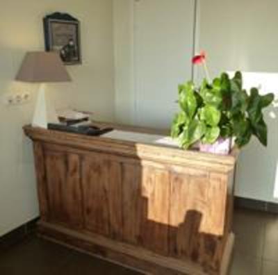 фото отеля Hotel de La Plage Crozon