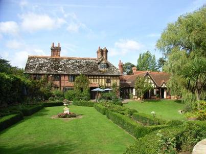 фото отеля Langshott Manor Hotel Horley