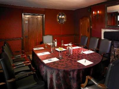 фото отеля Langshott Manor Hotel Horley