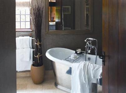 фото отеля Langshott Manor Hotel Horley