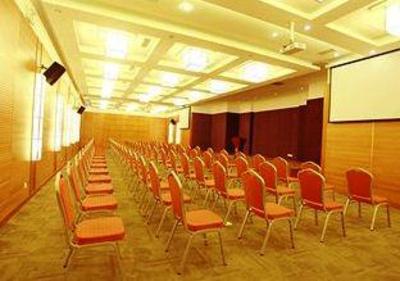фото отеля Yitel Dalian Hotel