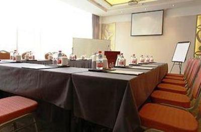 фото отеля Yitel Dalian Hotel