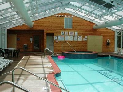фото отеля Hillside Lodge and Resort Canadensis