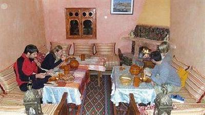 фото отеля Riad Oussagou