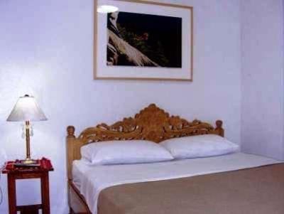 фото отеля Newgrange Condotel