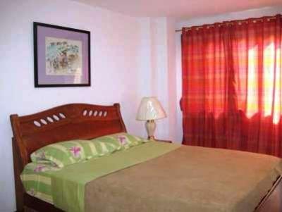 фото отеля Newgrange Condotel