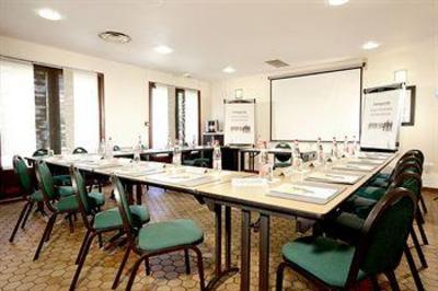 фото отеля Campanile Marseille Est La Penne Hotel La Penne-sur-Huveaune