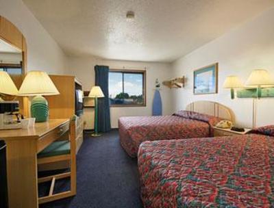 фото отеля Super 8 Muncie Ball St