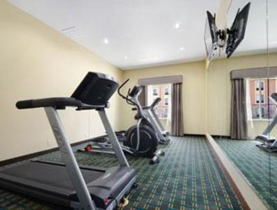 фото отеля Days Inn & Suites Mineral Wells
