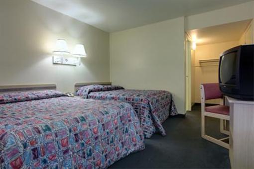фото отеля Americas Best Value Inn Lake City