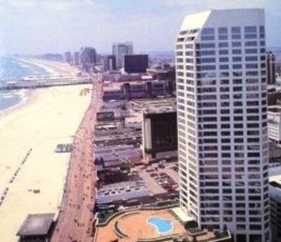 фото отеля Atlantic Palace Suites