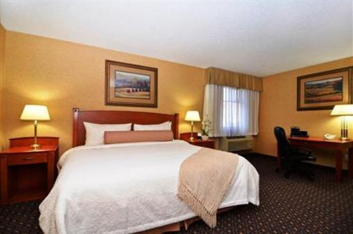 фото отеля BEST WESTERN Regency Inn & Conference Centre