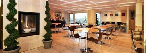 фото отеля BEST WESTERN Regency Inn & Conference Centre