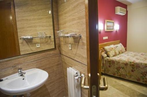 фото отеля Hotel Escudero
