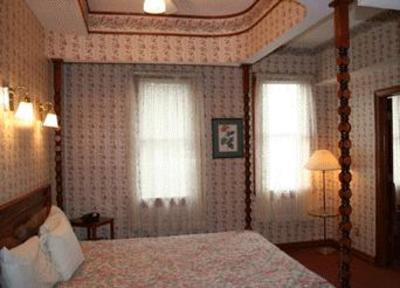 фото отеля Hotel Savoy Bed and Breakfast