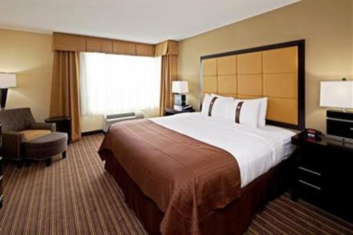 фото отеля Holiday Inn Mobile Airport