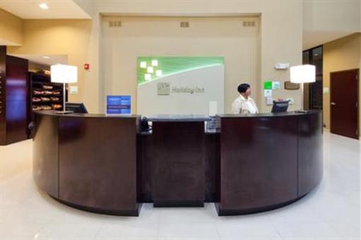 фото отеля Holiday Inn Mobile Airport