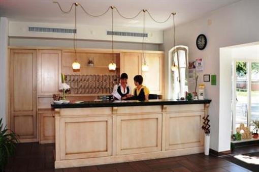 фото отеля Hotel Grüner Baum Kaufbeuren
