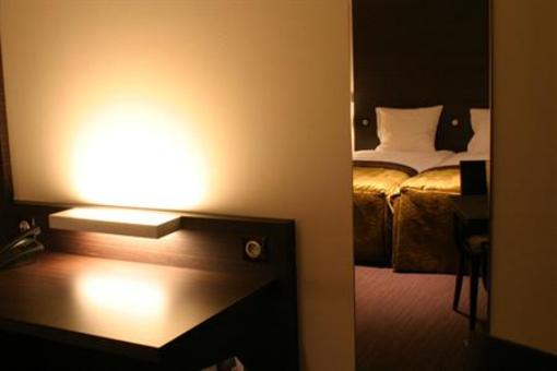 фото отеля Le Merceny Motel