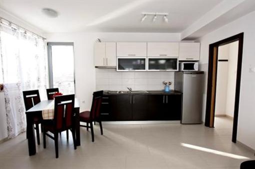 фото отеля Apartments Kimi