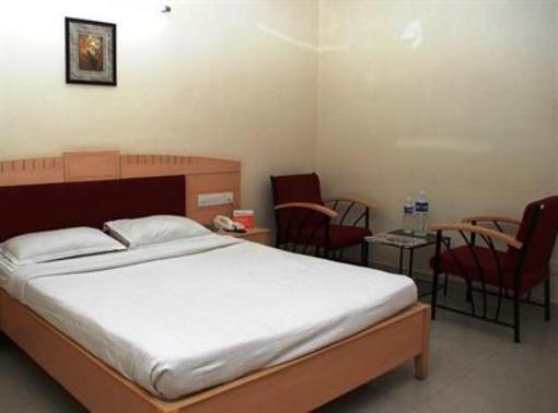 фото отеля Hotel Padmini Residency