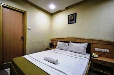 фото отеля Hotel Padmini Residency